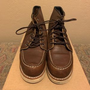 Red Wing Women’s Classic Moc | Mahogany | Size 8
